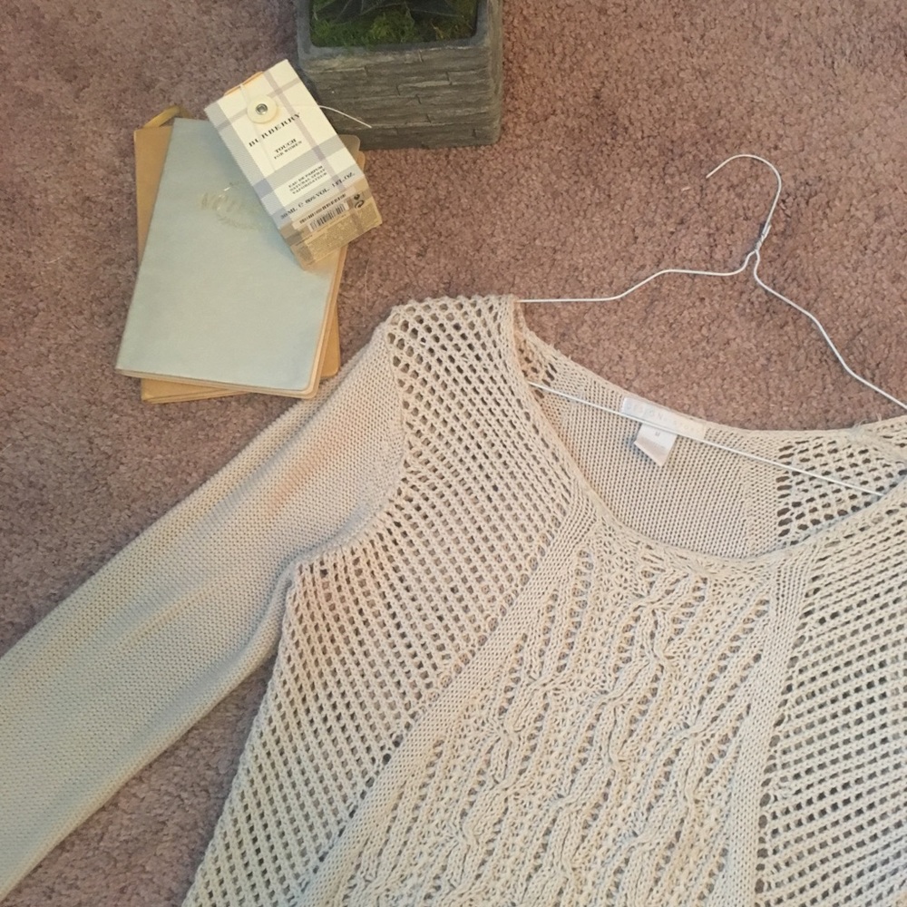DESIGN HISTORY •• knitted sweater